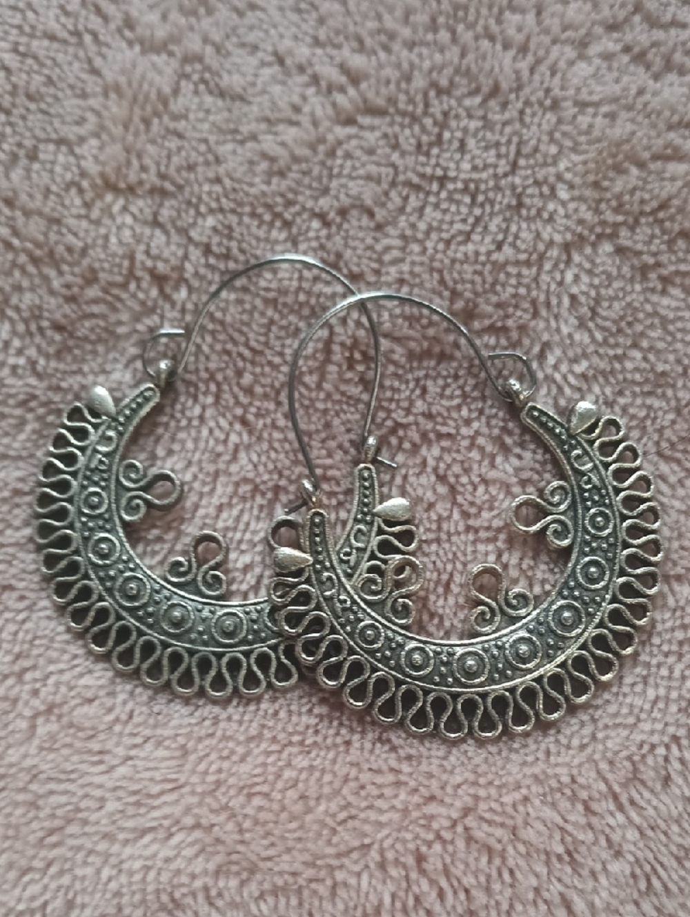 Antique Silver-Tone Filigree Hoop Earrings - Women Jewelry